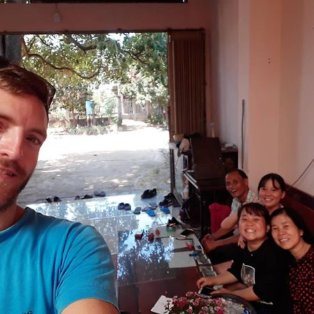 Happy Homestay Buon Ma Thuot Buitenkant foto