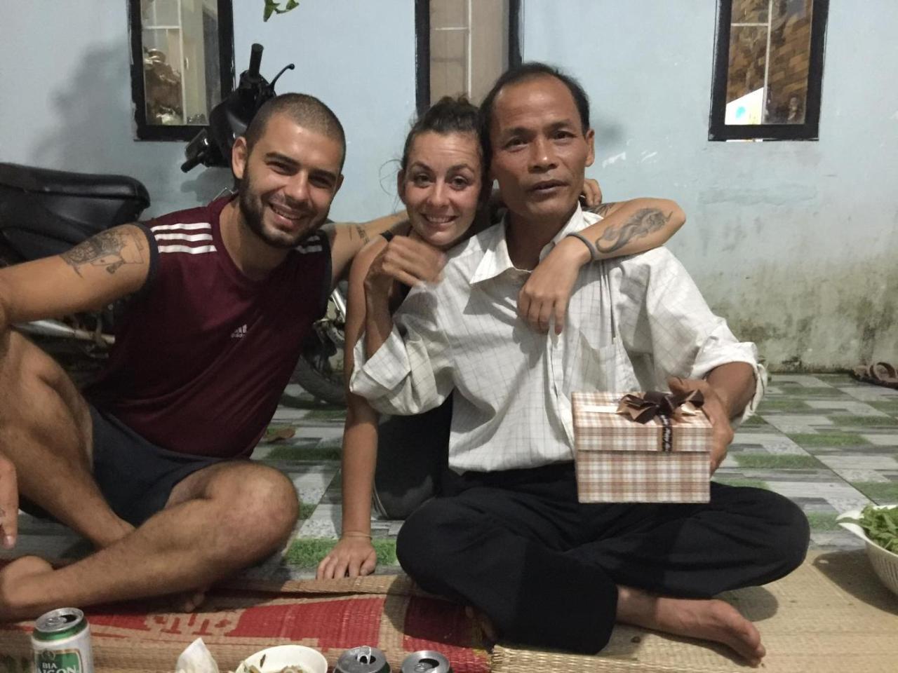 Happy Homestay Buon Ma Thuot Buitenkant foto