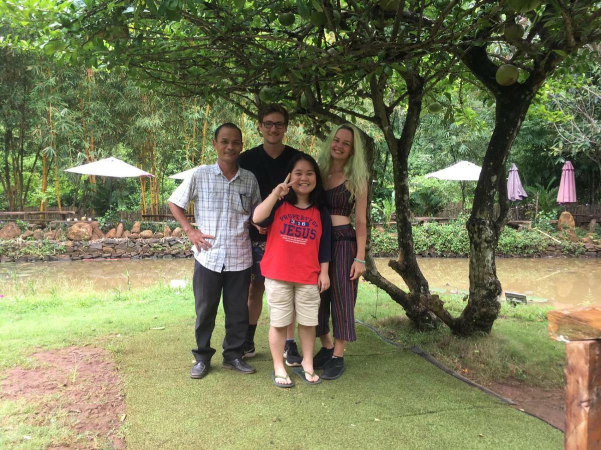 Happy Homestay Buon Ma Thuot Buitenkant foto